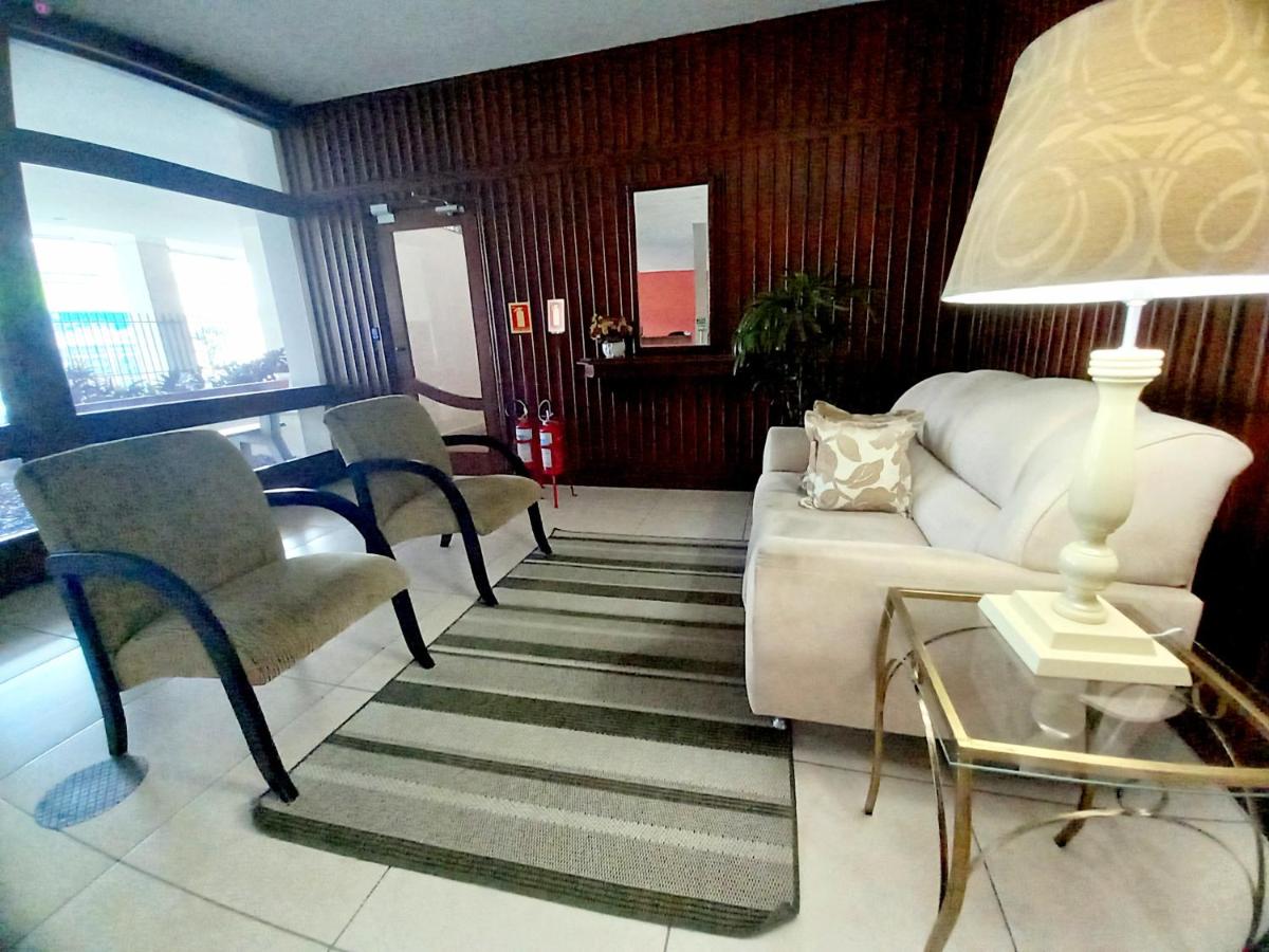 Loft Dom Alberto no Centro de São Leopoldo com Net Wi-Fi Netflix - Housity