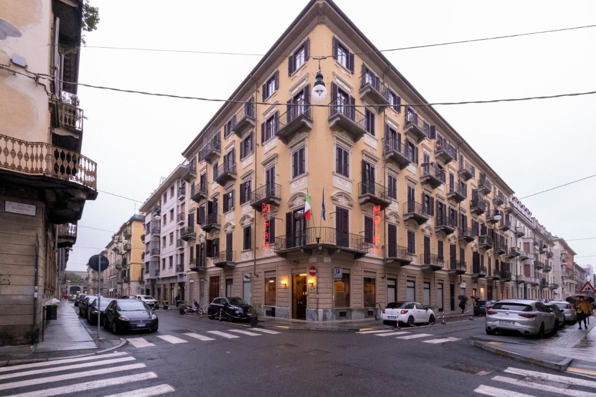 Hotel La Corte Porta Nuova - Housity