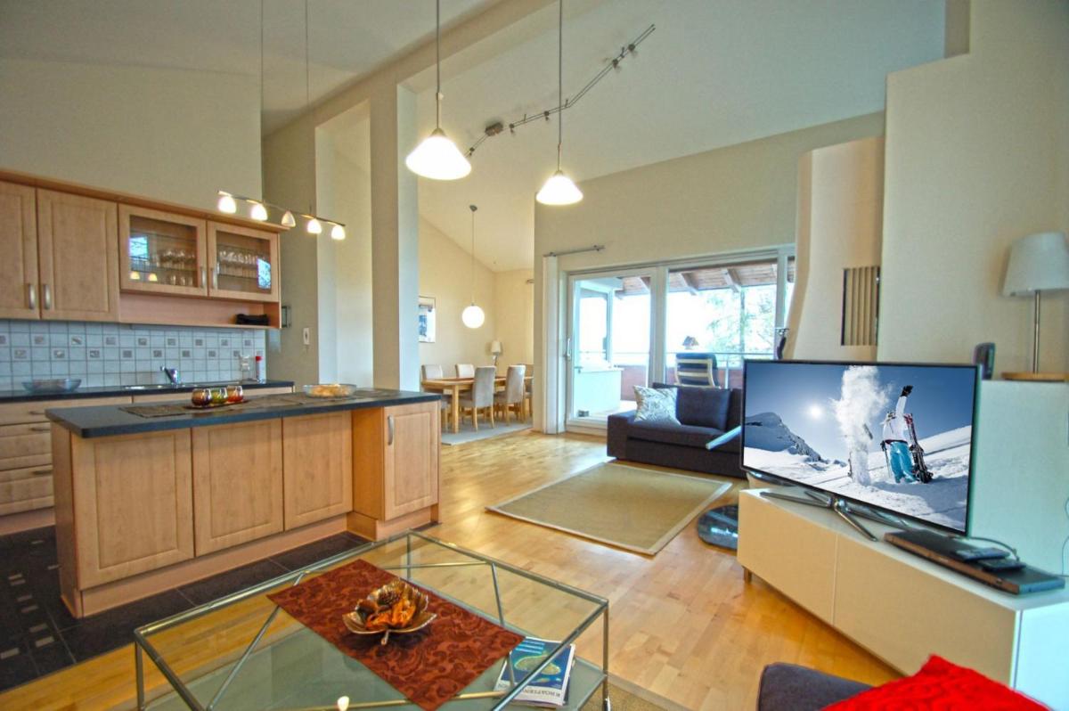 Suitetrails - Penthouse Bruckberg by Four Seasons Apartments