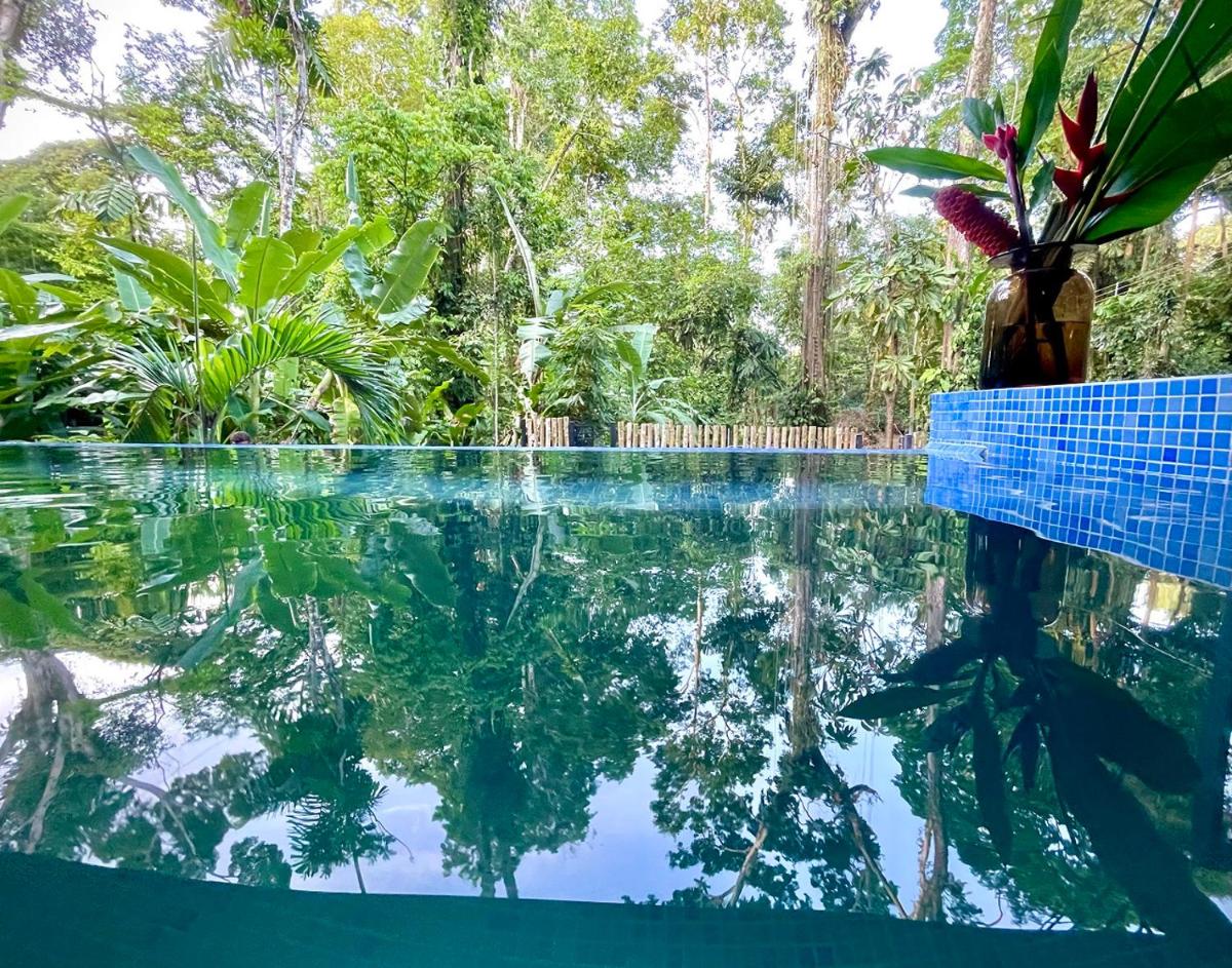 Villa JOEYSHE- New Luxury Villa with Pool & AC - Housity