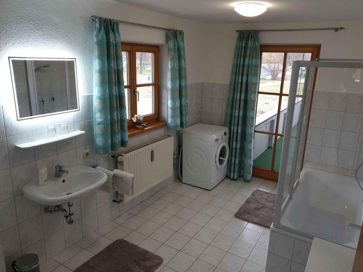 Ferienwohnungen Haus am See - Hizvo