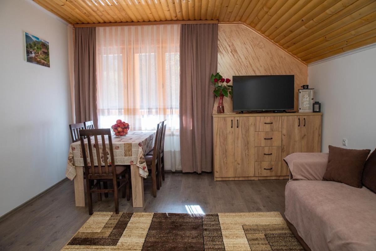 Kuca Stojanovica Topli Do - Hizvo