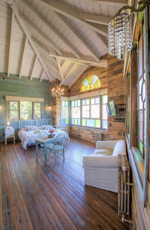 Live Now - loft en el Mercado Paseo Encantado - Housity