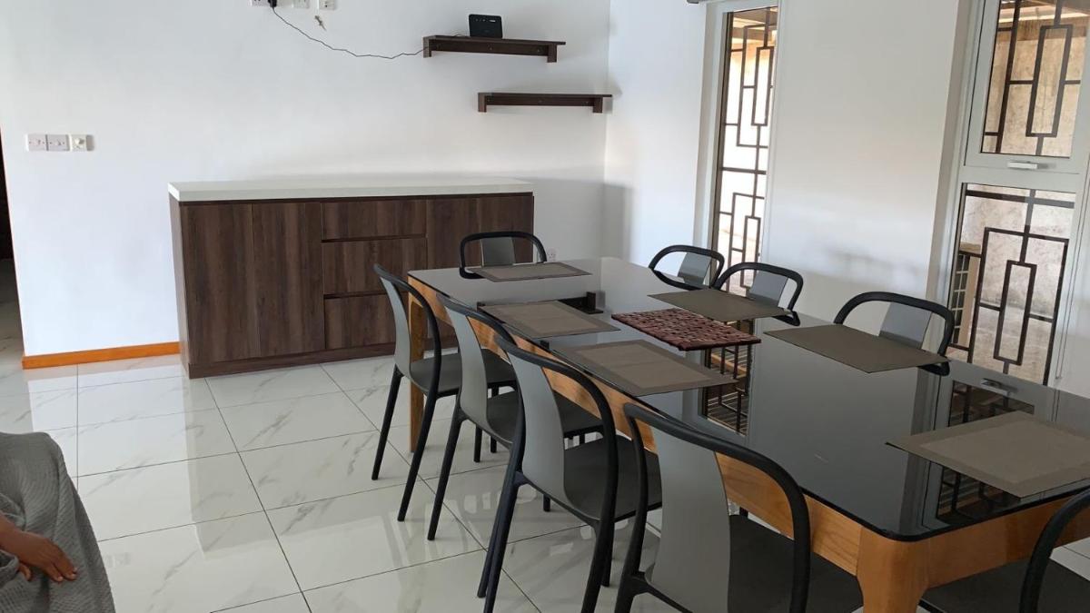 Baie Lazare View - Housity