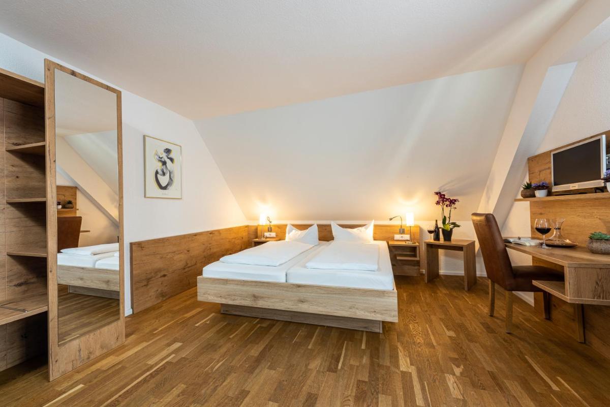 Ratskeller Lauda - Housity