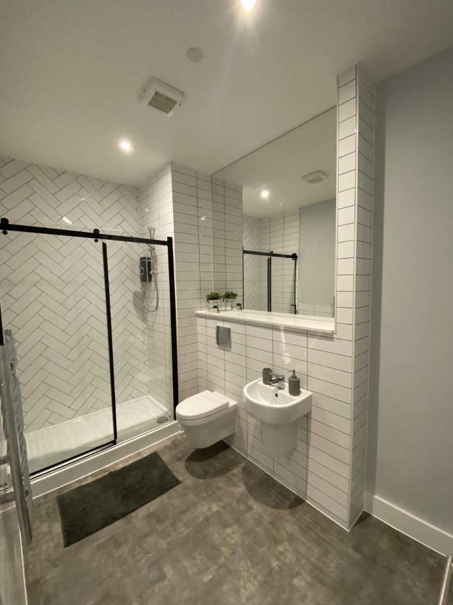 Kempston Suites Liverpool Apartment 3 - Housity