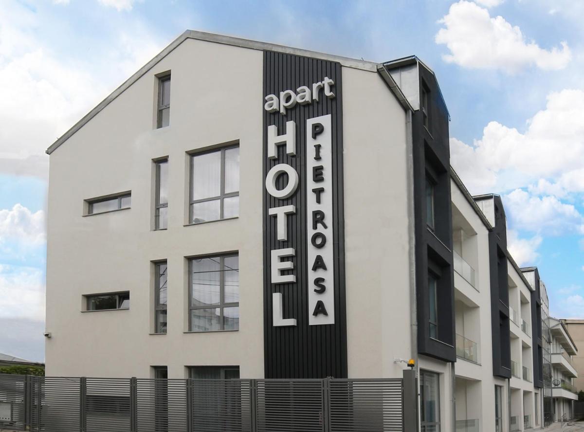 Aparthotel Pietroasa - Housity