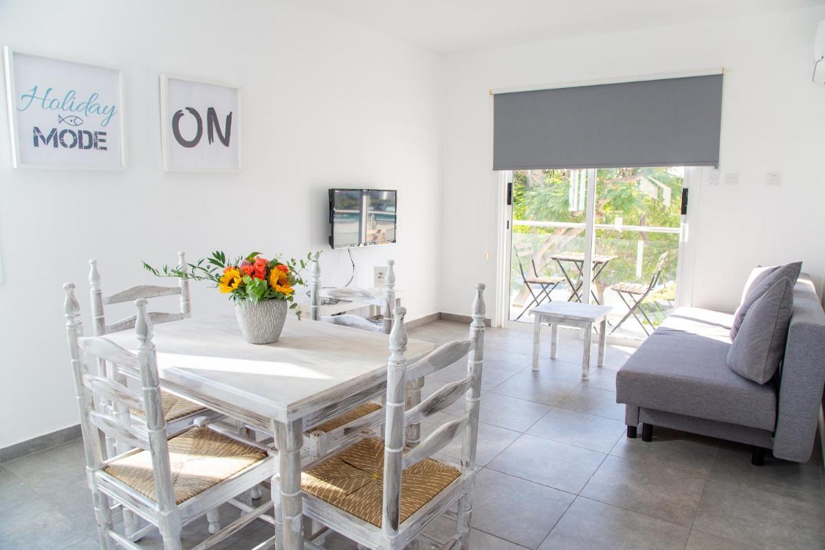 Tikay Holiday Apts - Hizvo