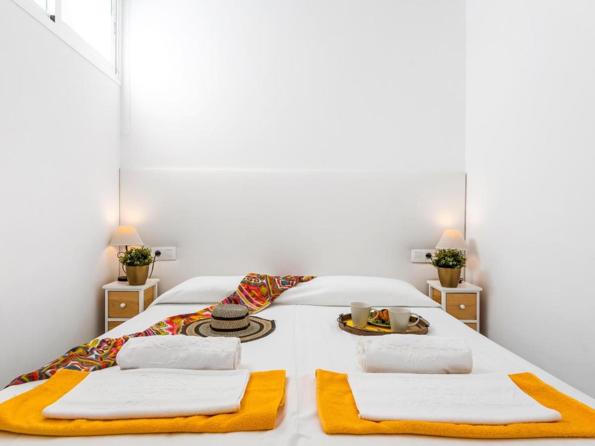 536B Cozy 1 bedroom, pool, terrace, sun lounger - Housity
