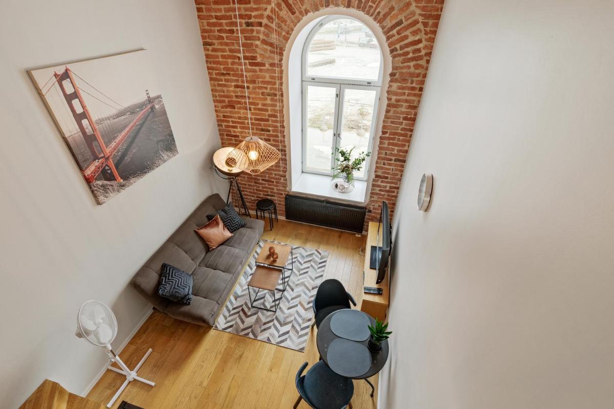 Estonishing Stay Mere Residence - Housity