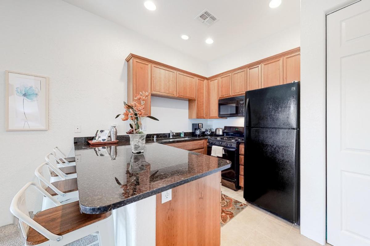 Sunny Days Retreat Permit# 260,042 - Housity
