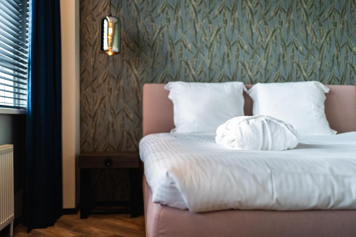 Onderwijshotel De Rooi Pannen Eindhoven - Housity