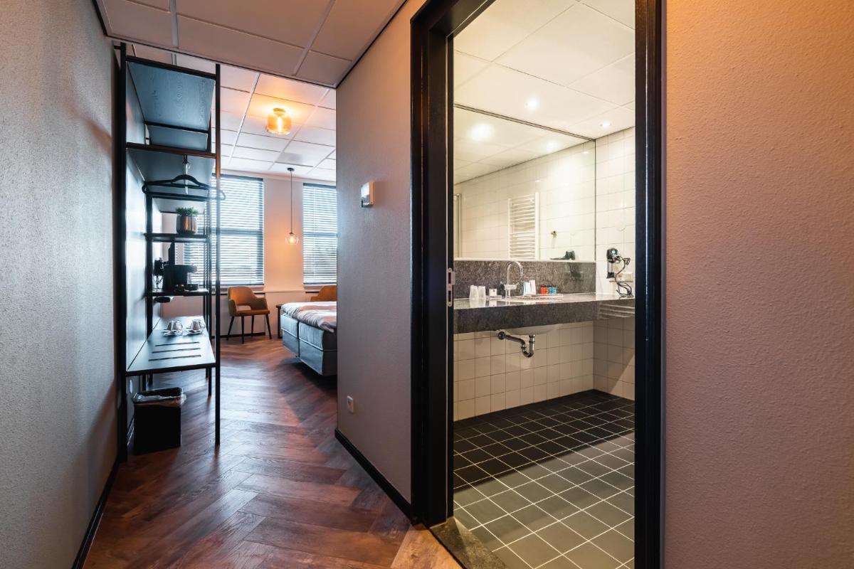 Onderwijshotel De Rooi Pannen Eindhoven - Housity