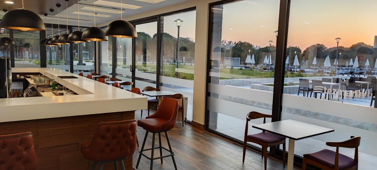 TEZMADRA HOTEL - Housity