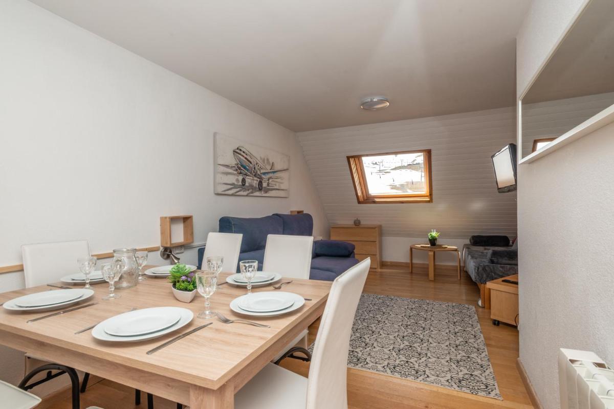 Suitetrails - Apartamentos Pie de Pistas MIKKA 3000