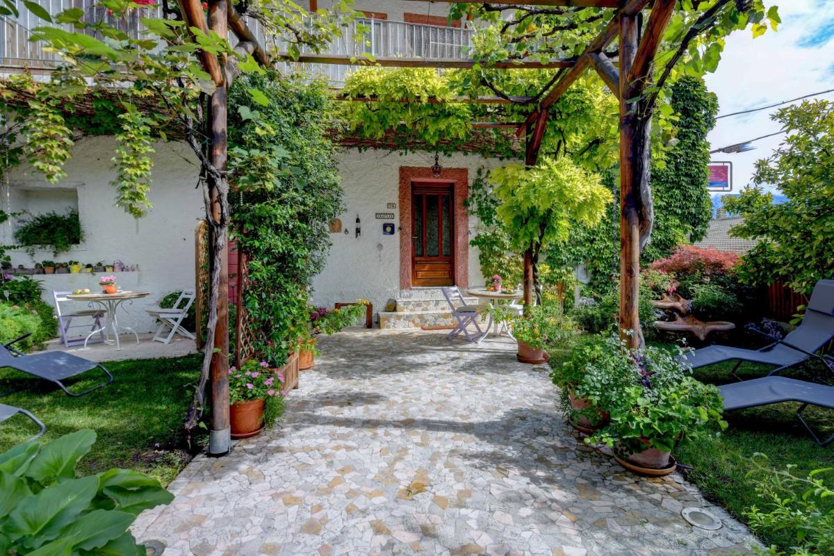 Regina del Lago-mono Calicanto - Housity