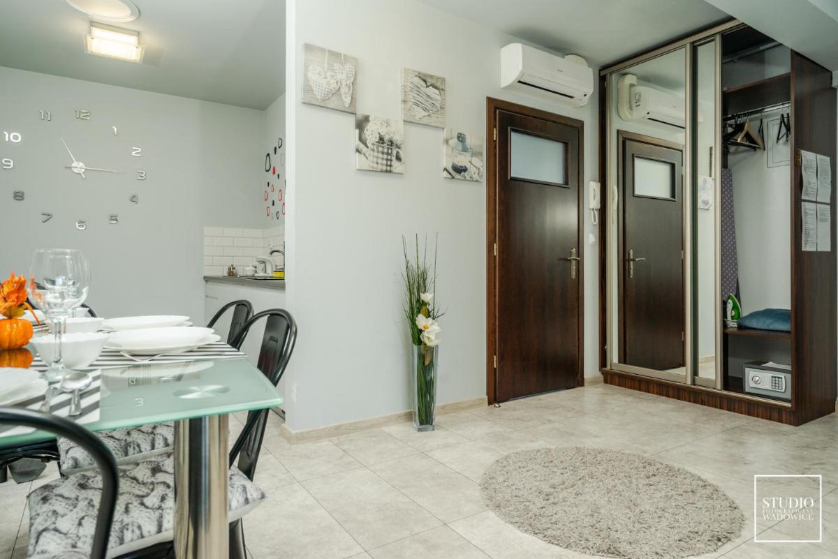 Apartament Deluxe - Housity