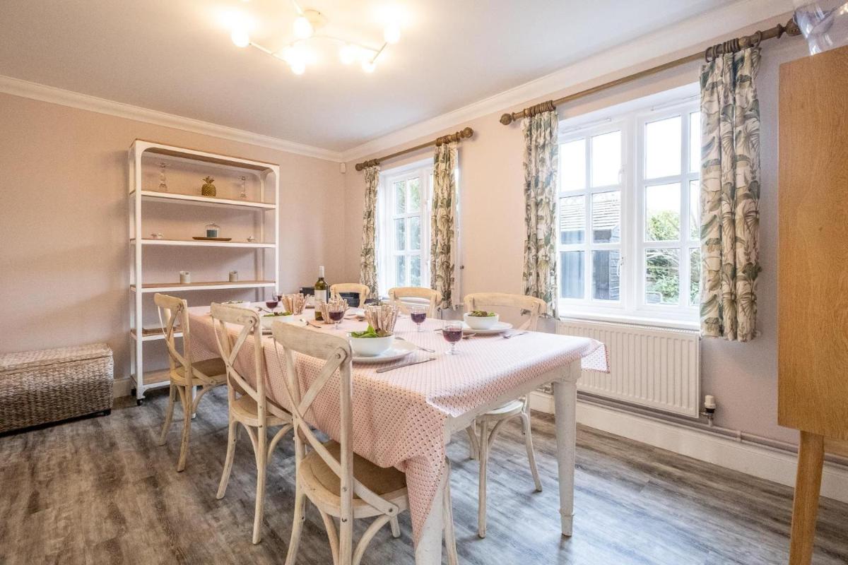 1 Sanctuary Court - Aldeburgh Coastal Cottages - Housity