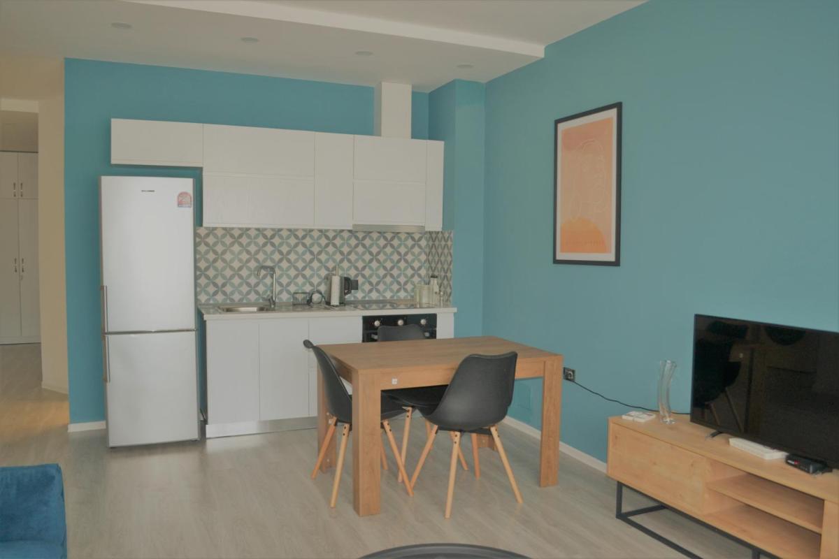 Suitetrails - Cozy Central Tirana Apartments