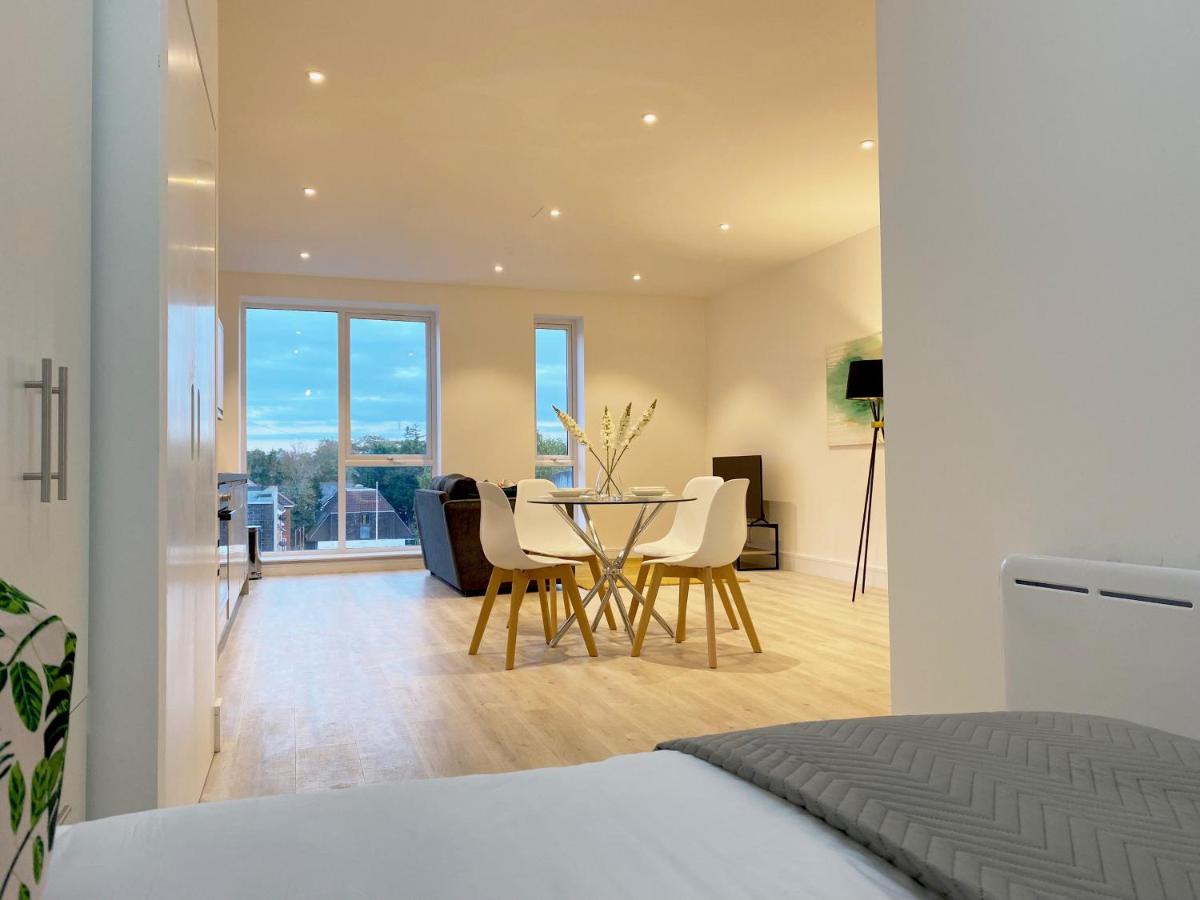Rise at Fleets Height Apartment Nine - Housity