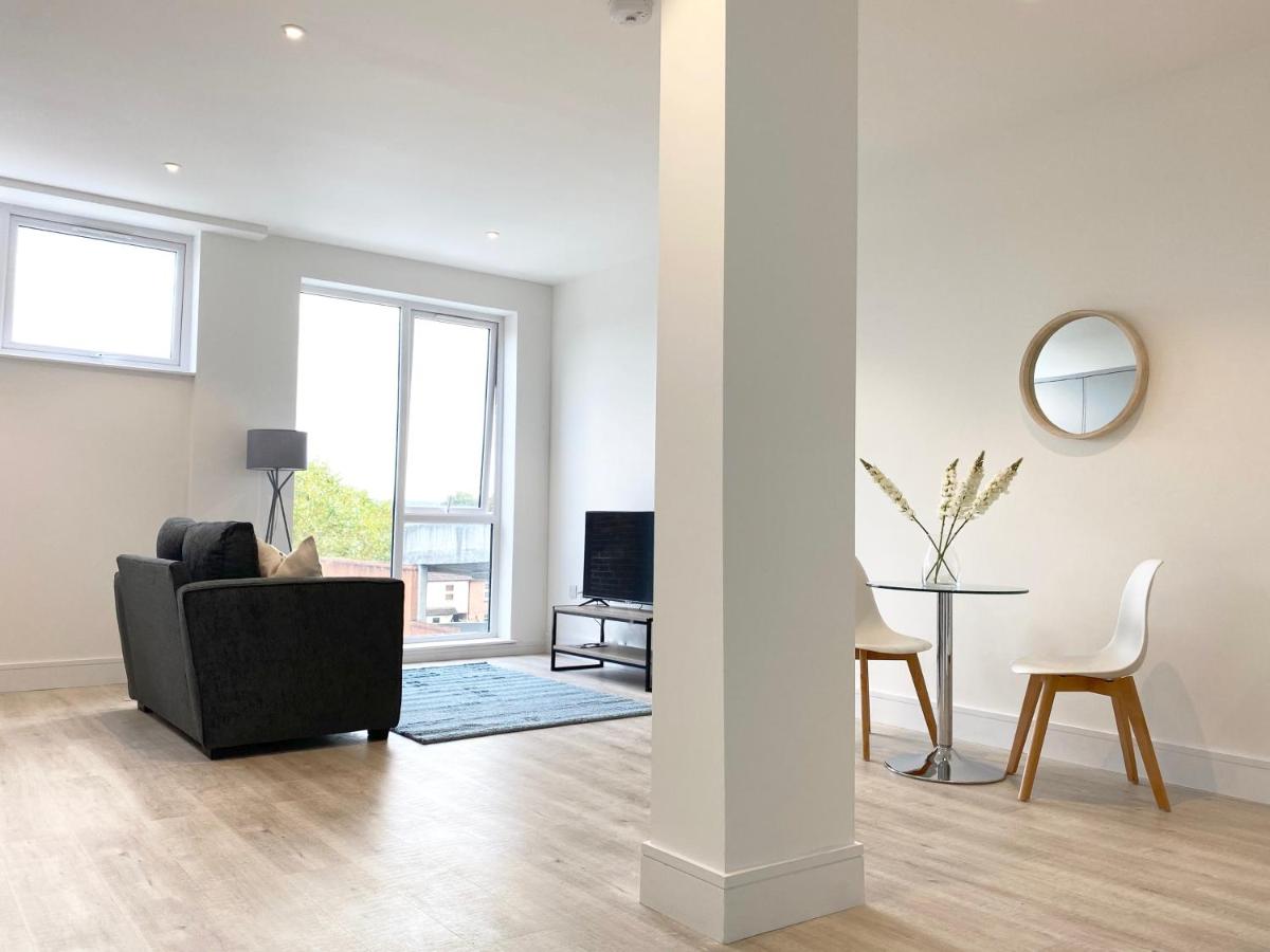 Horizon at Fleet Heights Apartment Eight - Housity