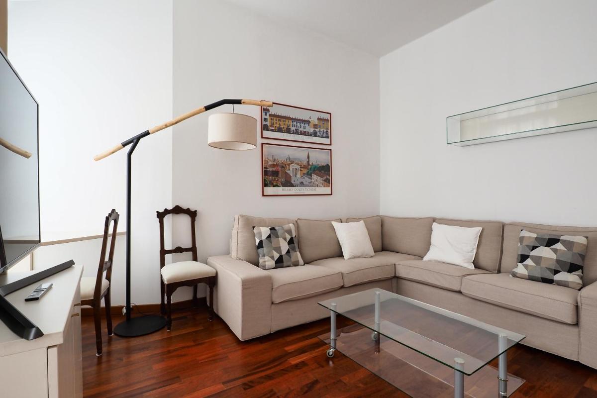 Duomo Luxury Apartment VI - Housity