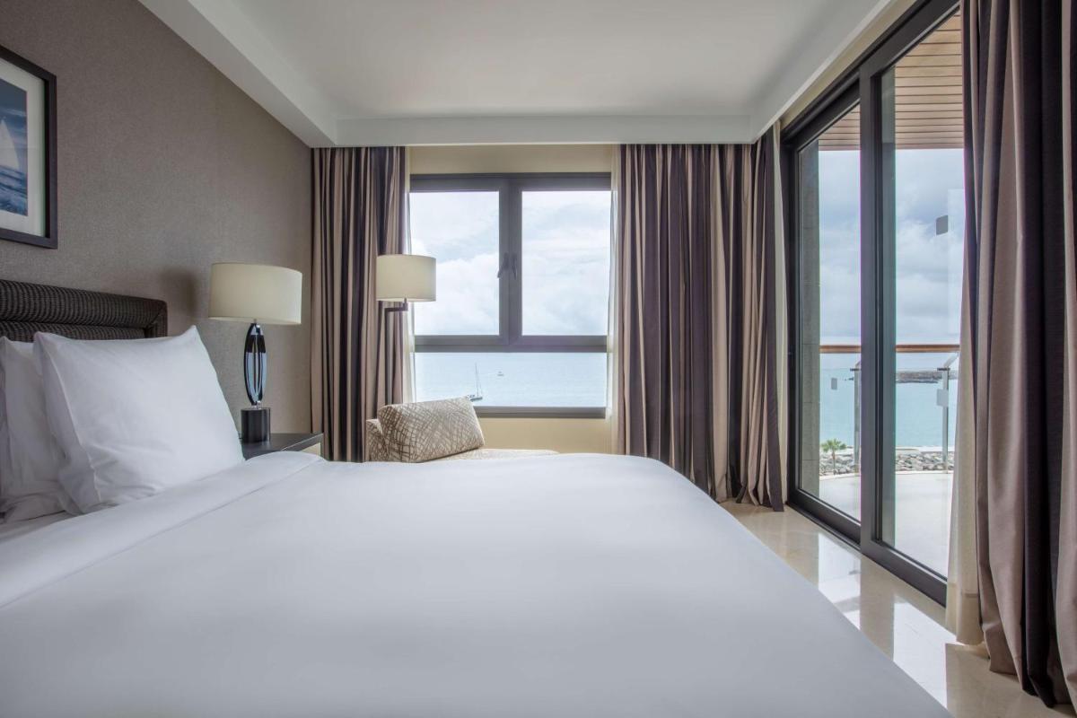 Cama o camas de una habitación en Radisson Blu Resort Gran Canaria