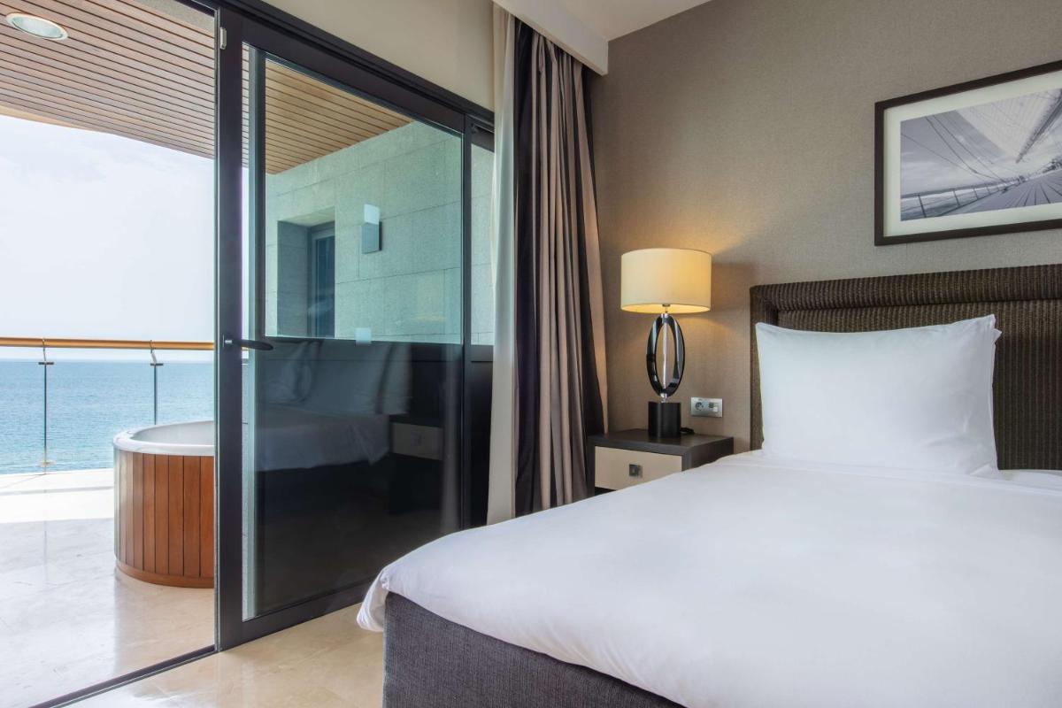 Cama o camas de una habitación en Radisson Blu Resort Gran Canaria