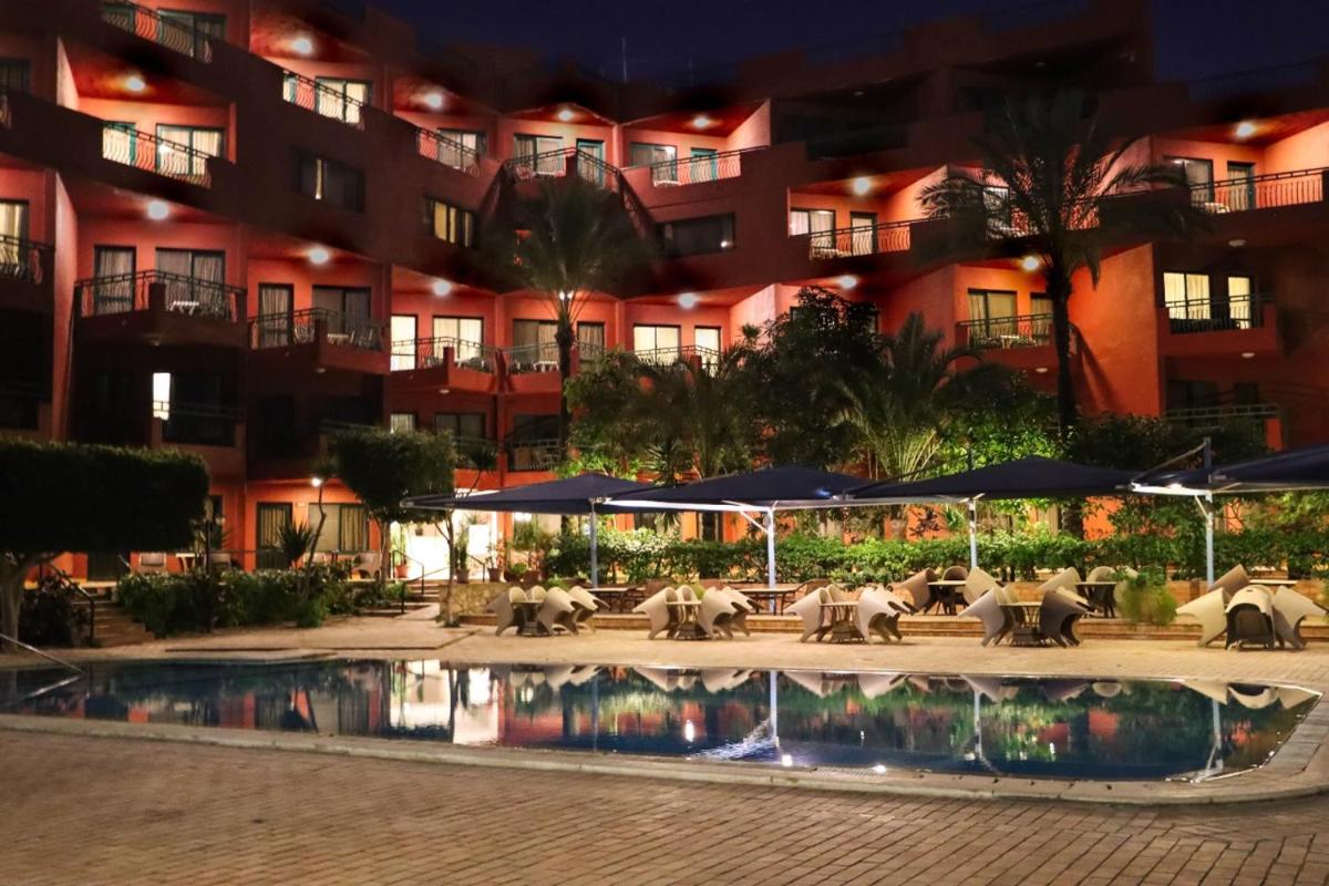 Adham Compound Hotel - Housity