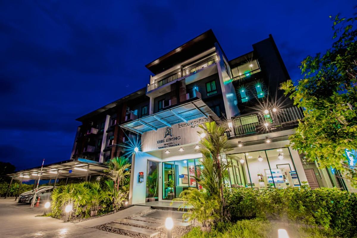 The Living Hotel SamutPrakan - Housity