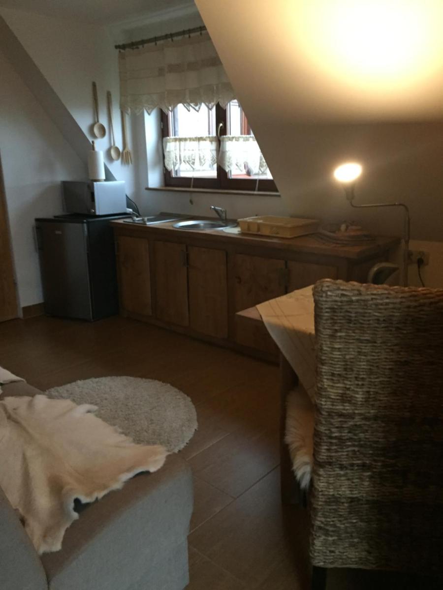 Apartamenty i pokoje rodzinne - Housity