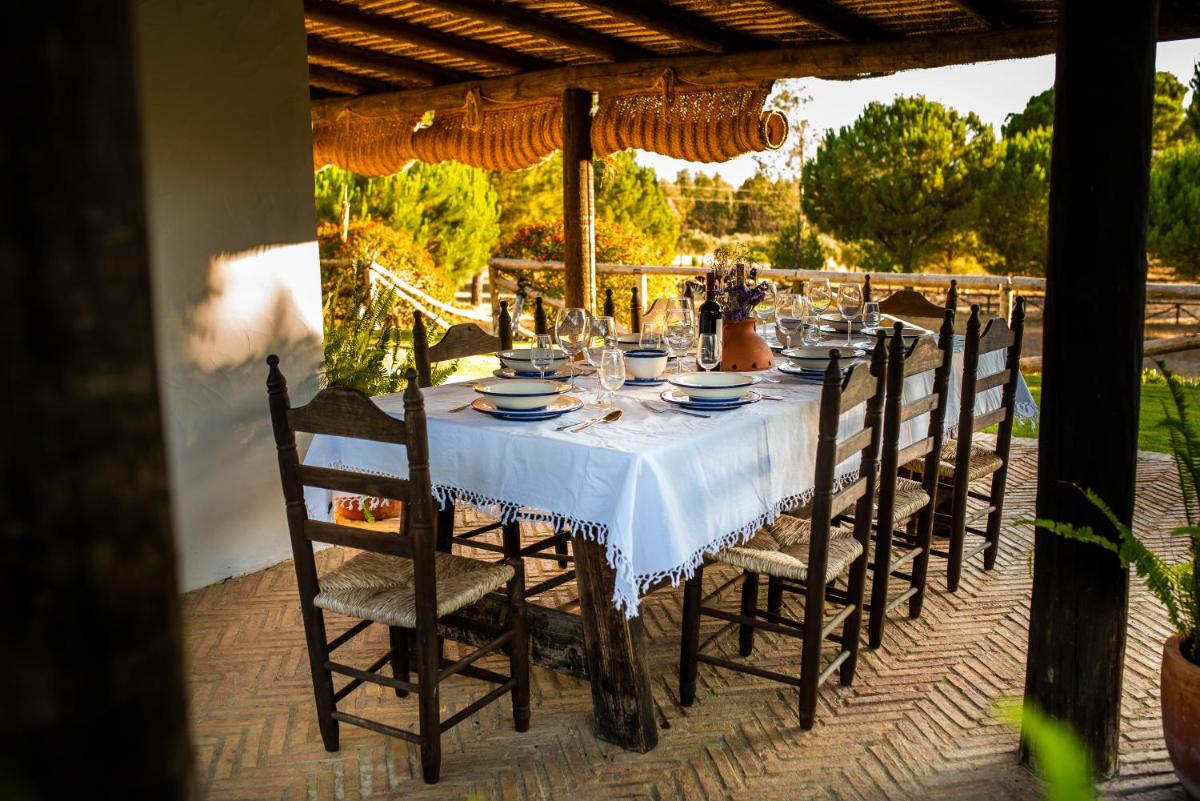 CASA DE CAMPO LA MARCIEGA - Housity