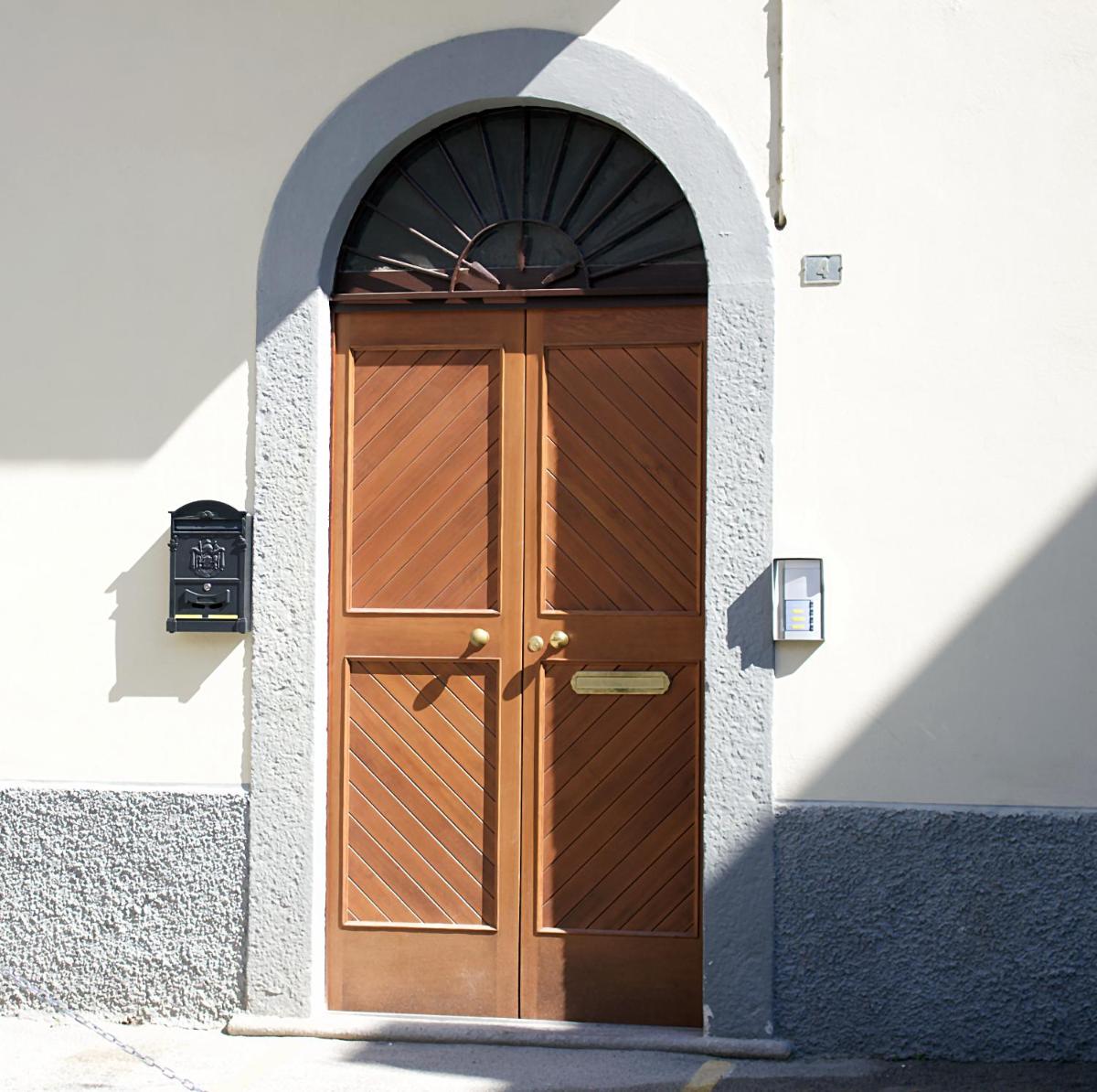 La Casa Sul Sasso In town serviced accommodations - Housity