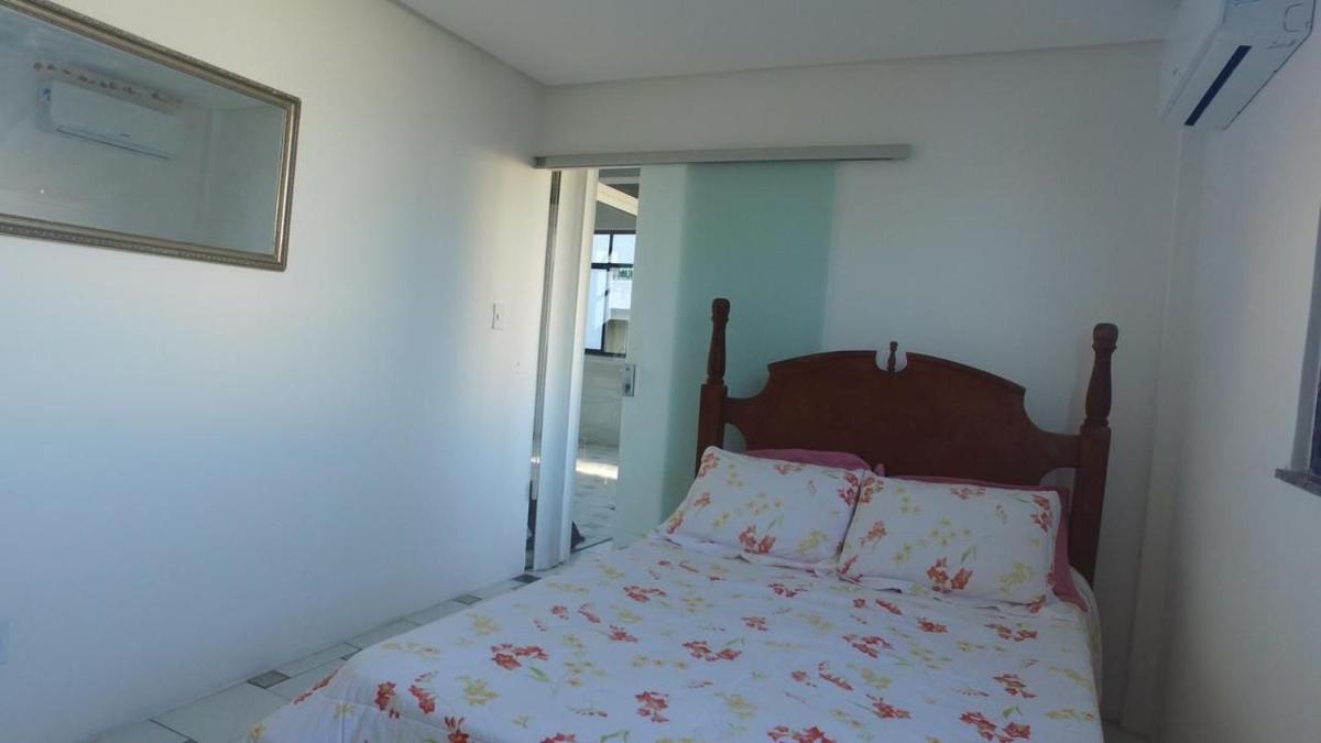 Excelente Apartamento em Madre de Deus - Housity