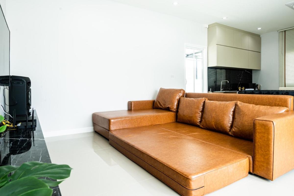 A Day-Away Pool Villa , Huahin Cha-am - Housity