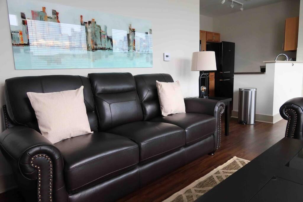 Waterfront Haven Free Wifi Parking - Housity