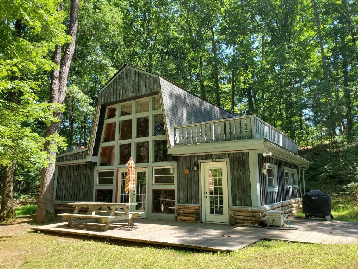 Mountain Hideaway - Housity