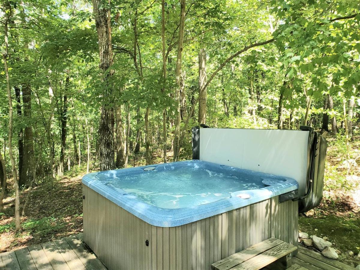 Mountain Hideaway - Housity