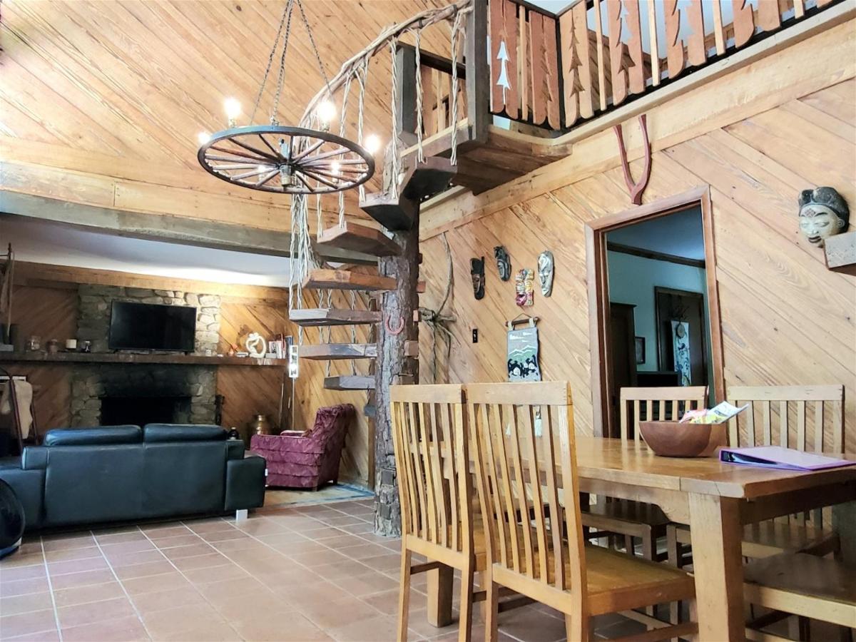 Mountain Hideaway - Housity