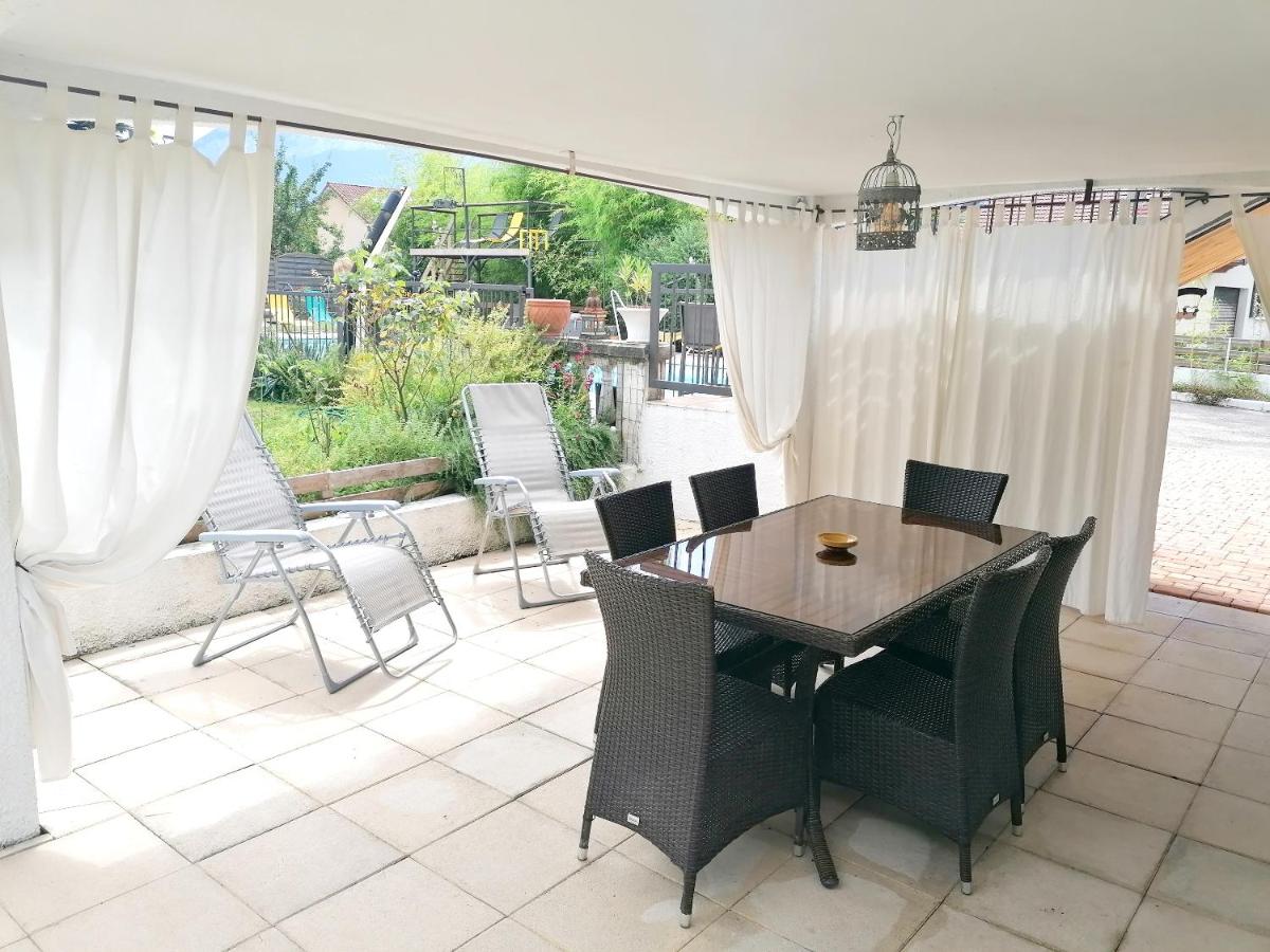Appartement lumineux a Voreppe avec piscine - Housity