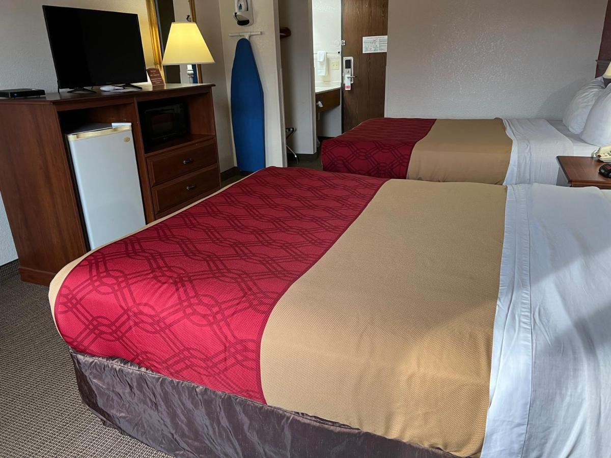 Express Inn & suites - Housity