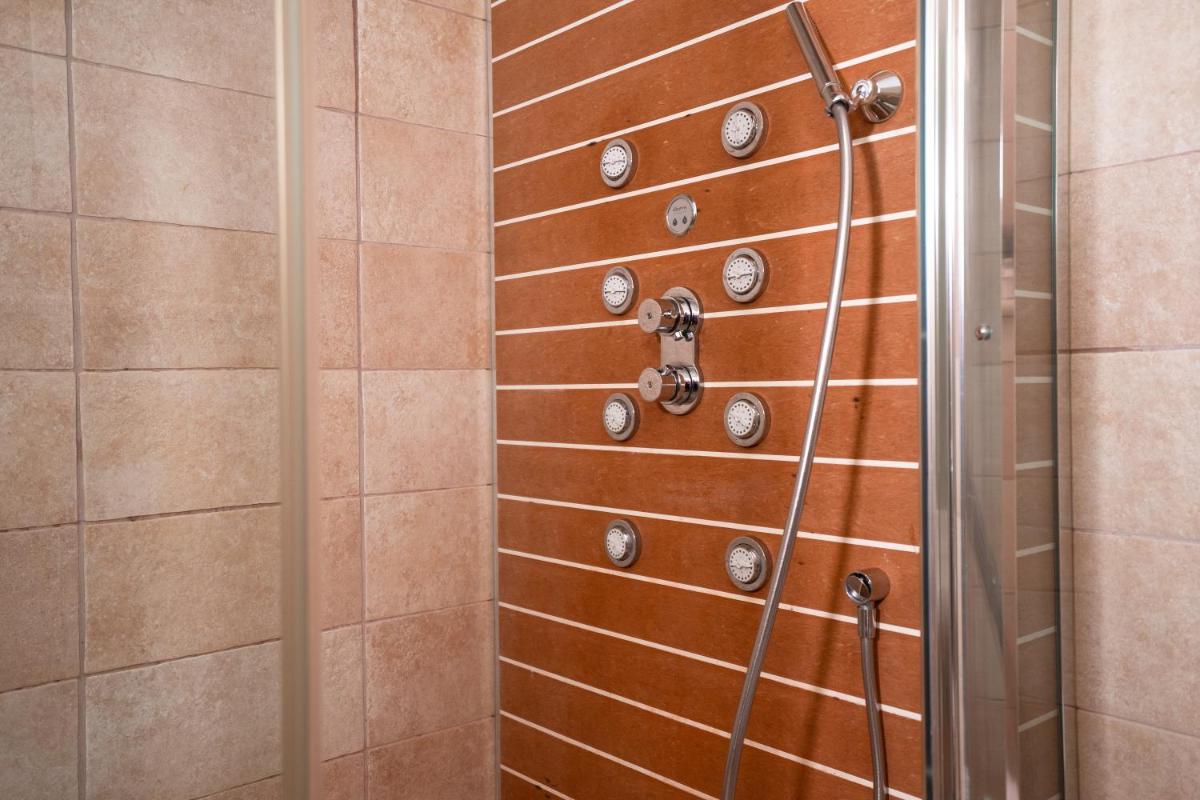 Villa D'Anzi B&B - Hizvo