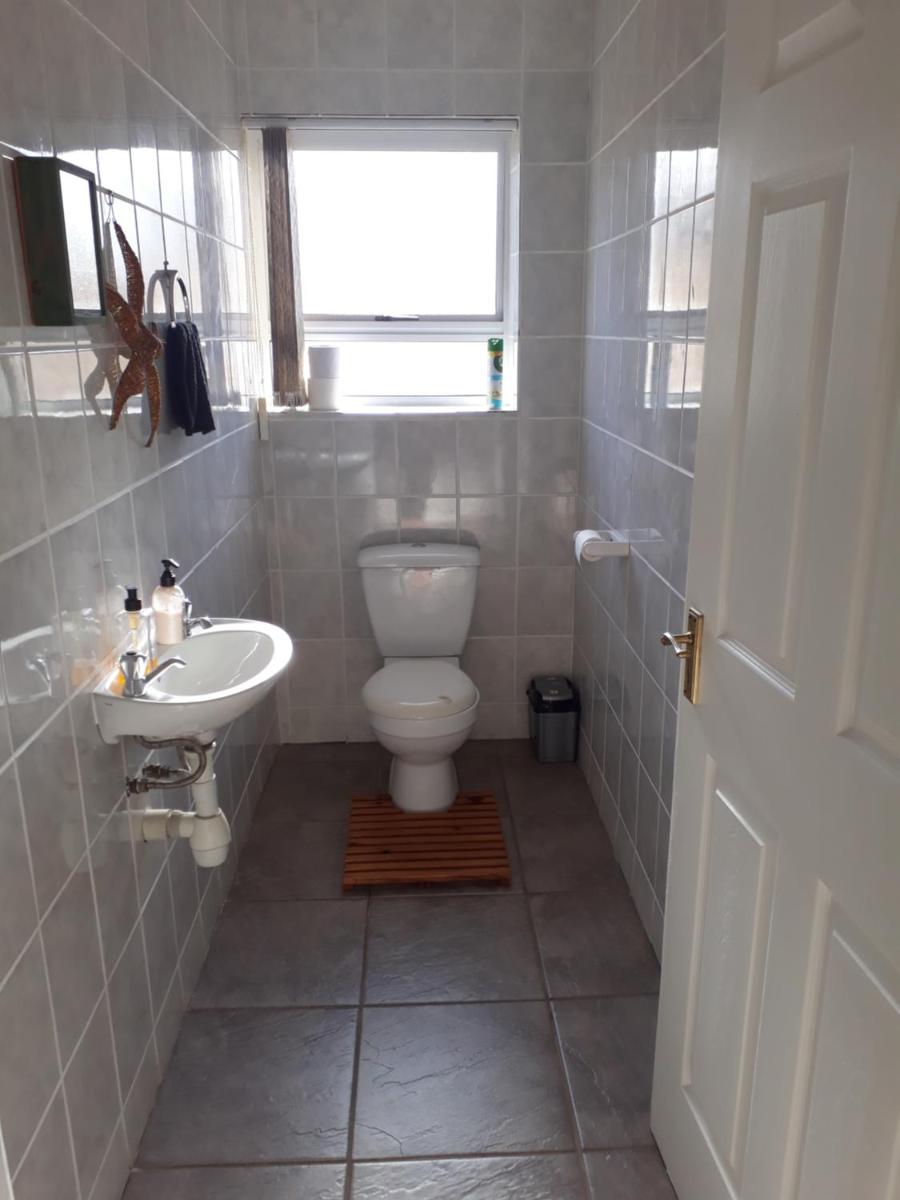 Seabreeze Accommodation - Housity