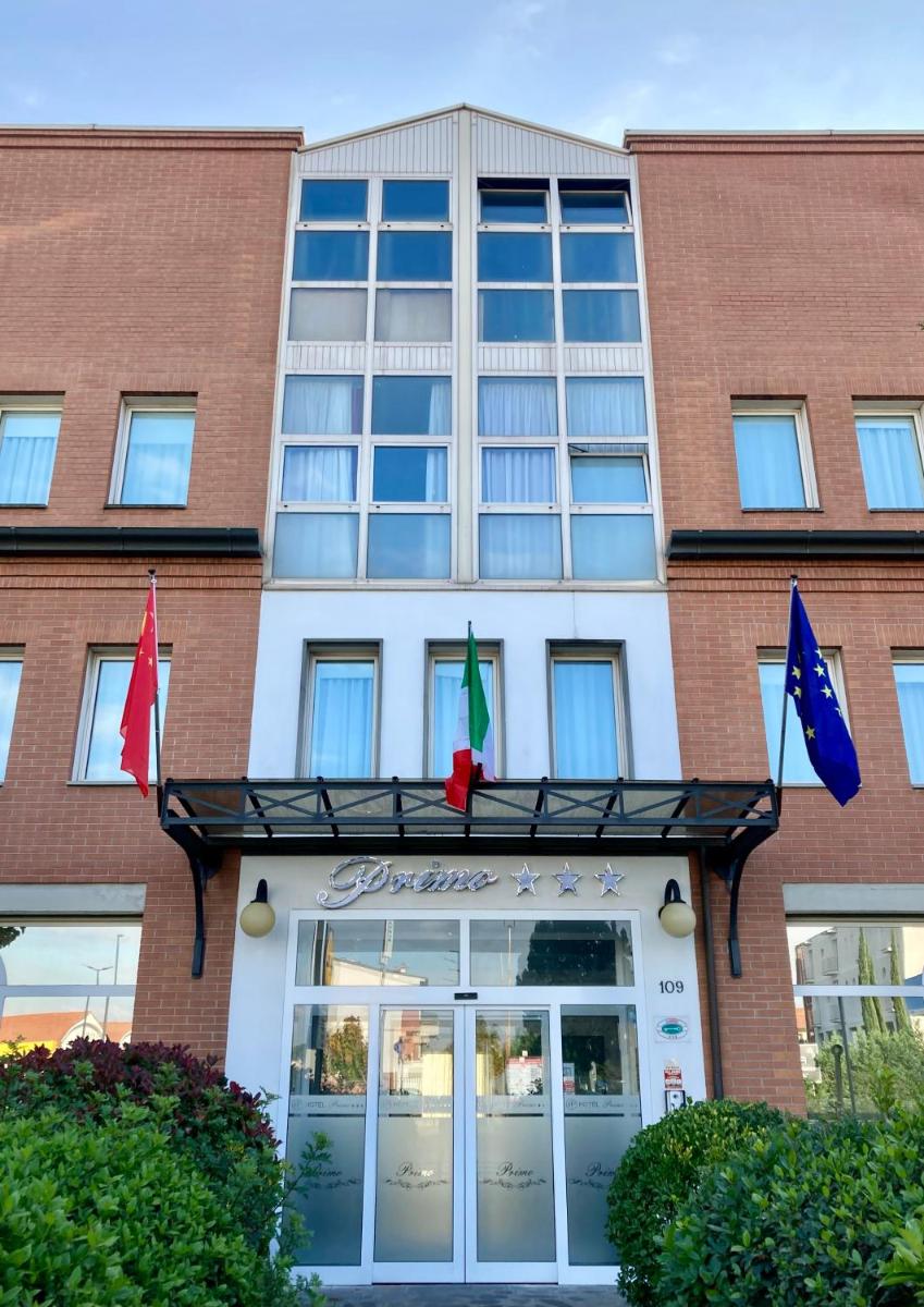 Hotel Primo - Housity