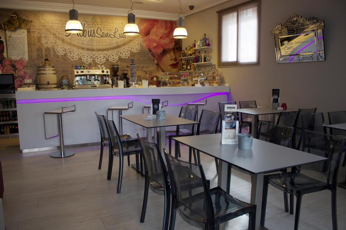 Hotel Boutique Albussanluis - Housity