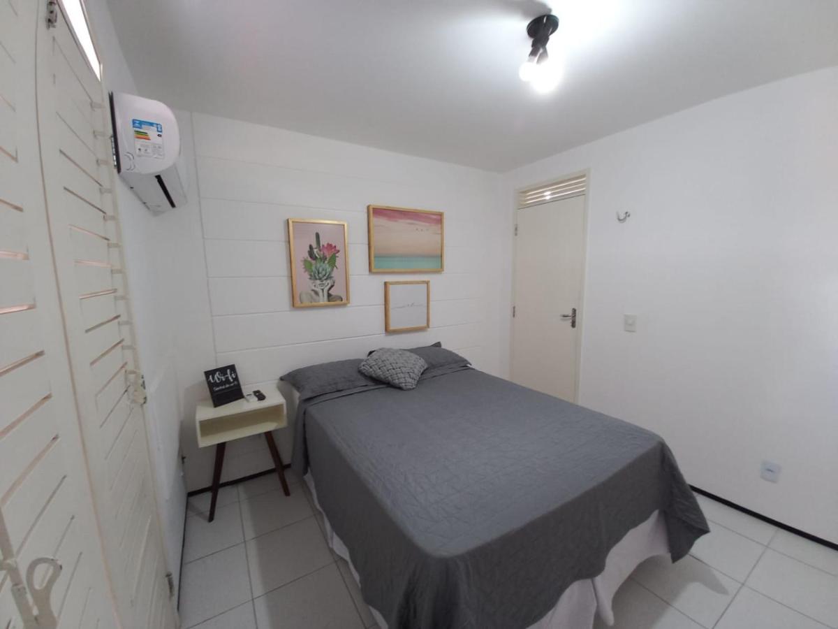Casa condomínio 2 suítes - Housity