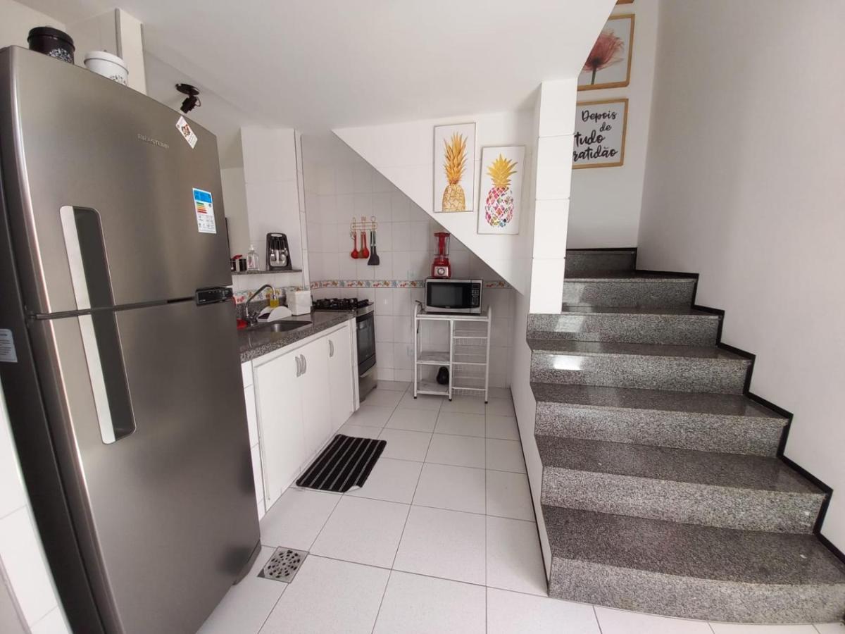 Casa condomínio 2 suítes - Housity