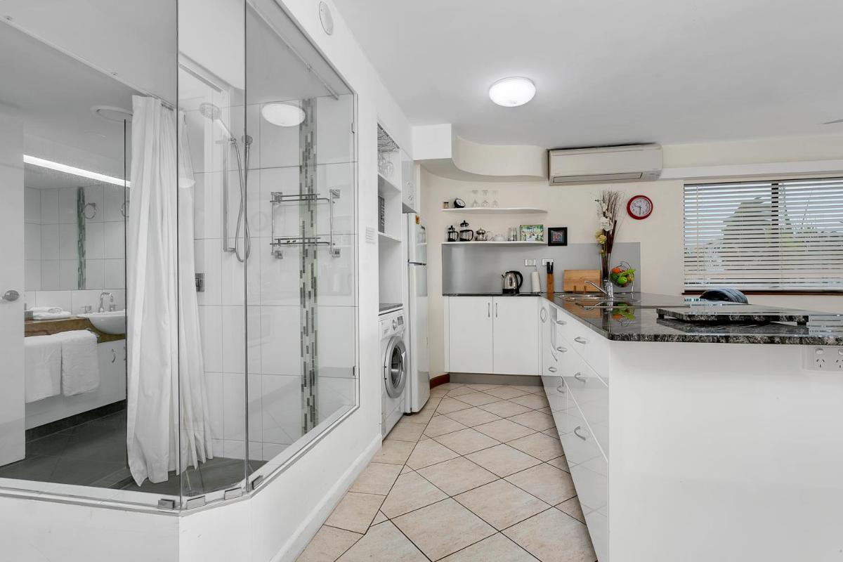 Cairns Esplanade Apartment - Housity