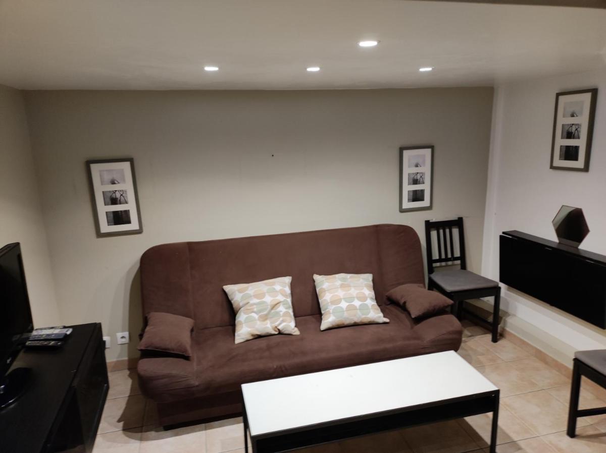 Suitetrails - Guest house Drancy
