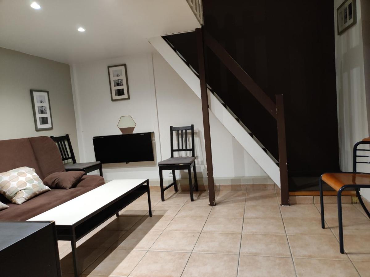 Suitetrails - Guest house Drancy